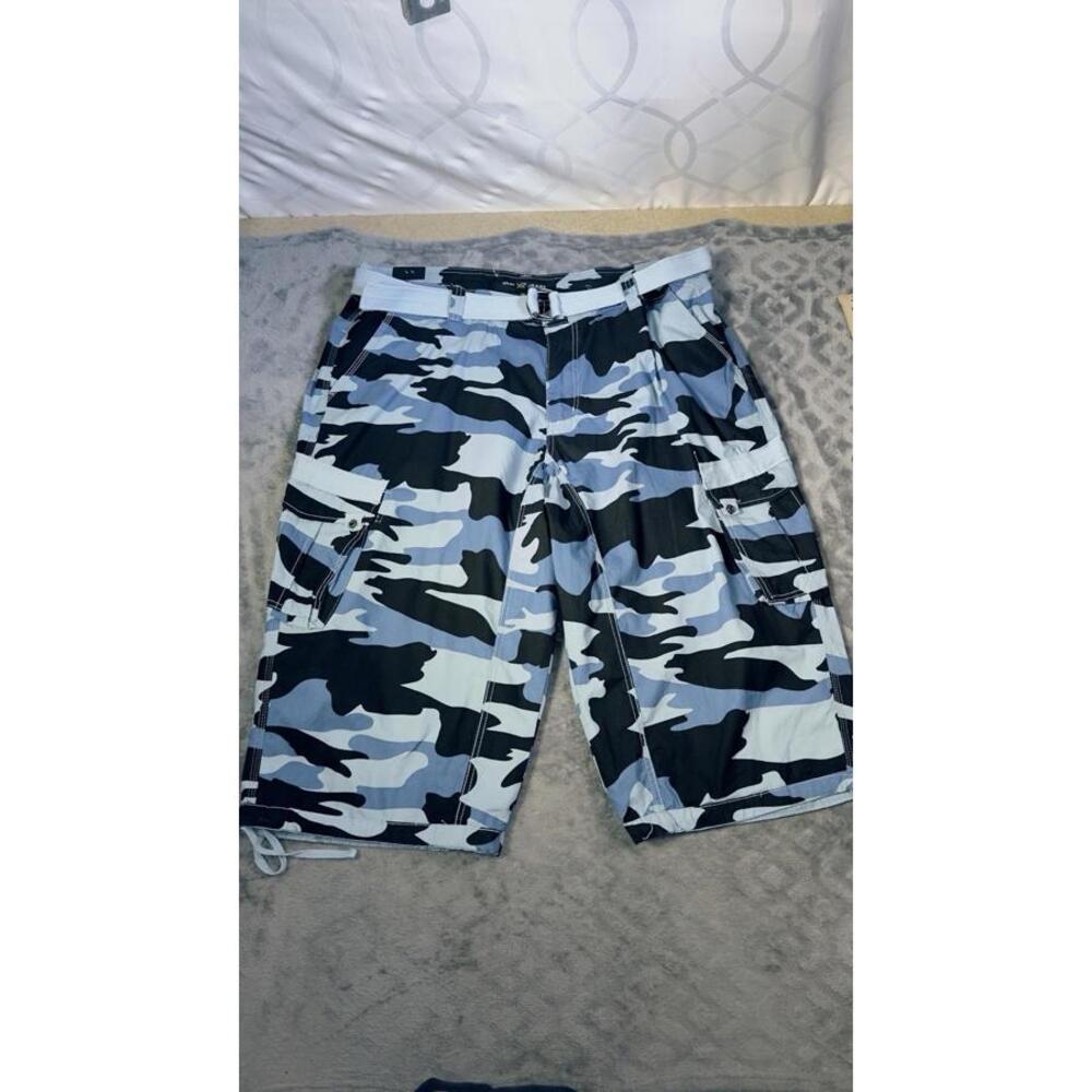 XRAY Jeans Men’s Cargo Shorts Size 50 Blue Camo Cotton, Belted NWT.